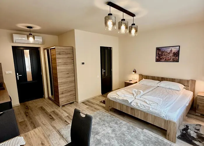 Akz Apartman *